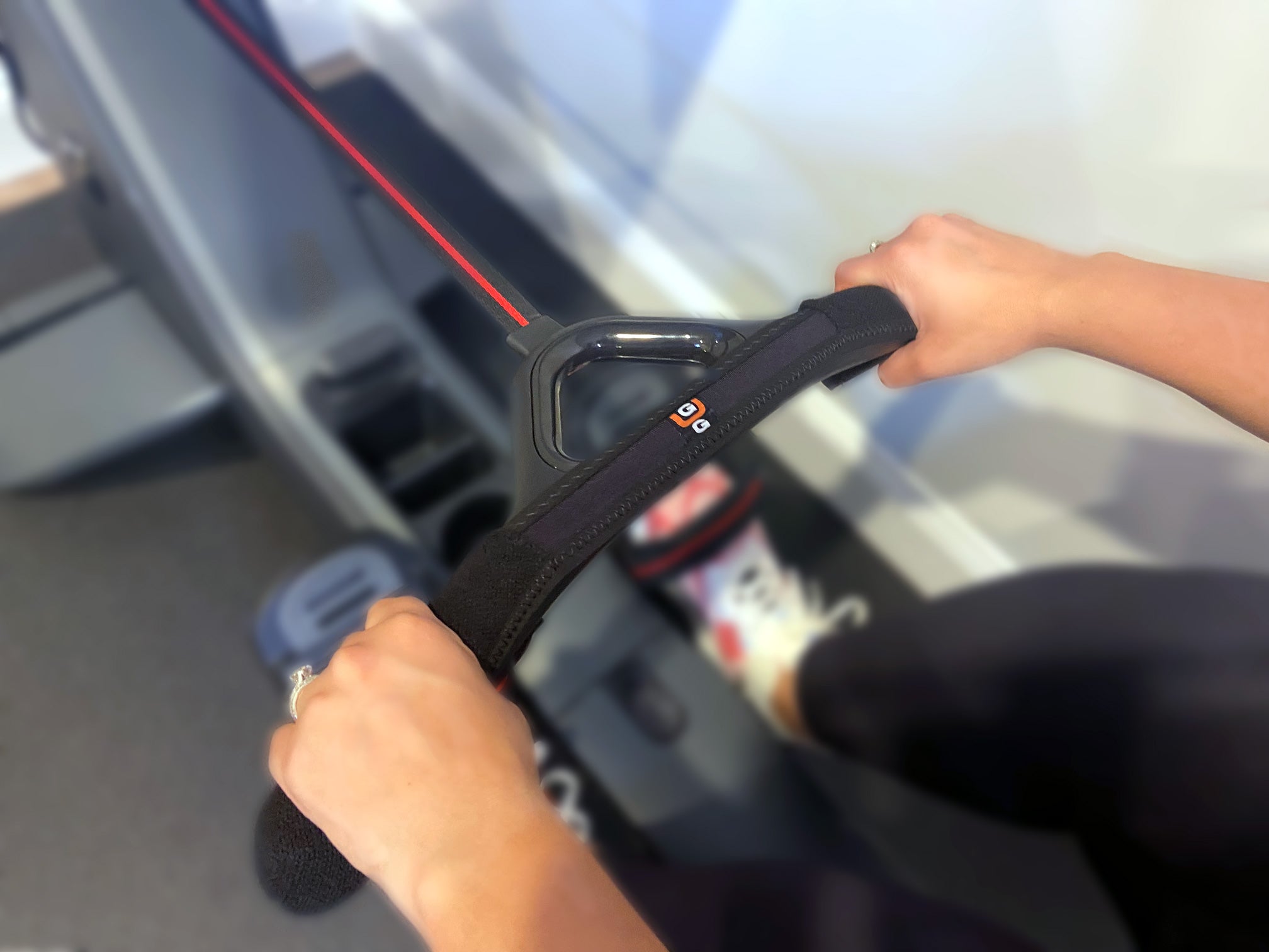 Gus Grip Row
